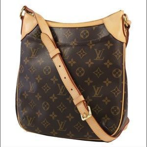 LOUS VUITTON ODEON PM CROSSBODY